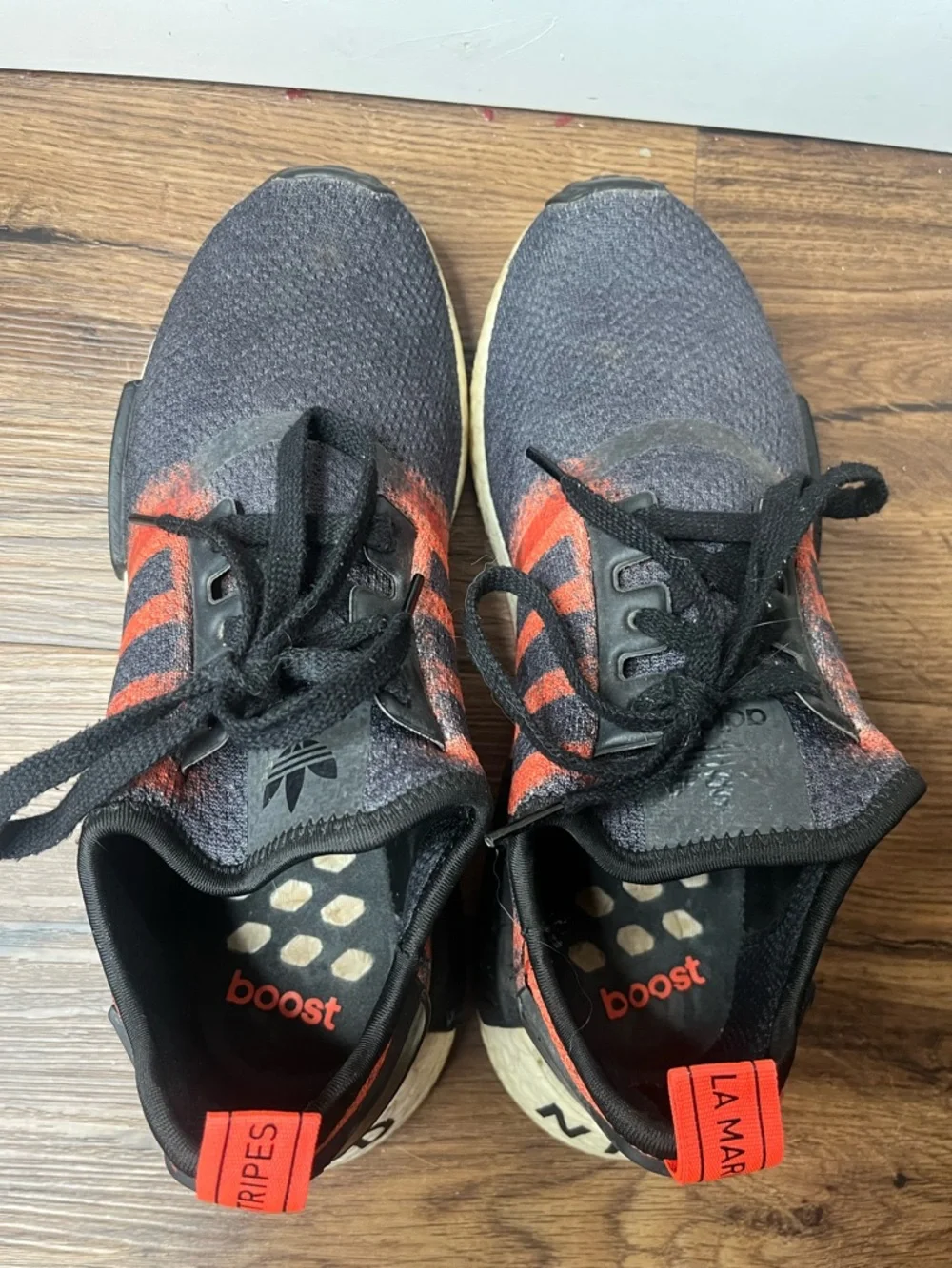 Adidas NMD R1 - Picture 9 of 11